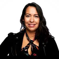 Anne Moise's Instagram, Twitter & Facebook