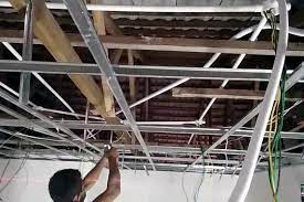 Untuk pemasangan plafon yang dipakai adalah kombinasi keduanya(2x4 dan 4x4). Harga Hollow Plafon Gypsum Harga 2021 Harga Toko Besi Asia