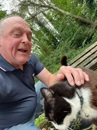 This was the day I met Felix the “Legend of Liskeard”. A perrfect gentleman  and so sociable.😻😻😻😻❤️