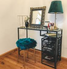 Katzenkorbchen Fur Ikea Billy Regal Billy Fur Ikea Katzenkorbchen Regal Schminktisc Upcycled Furniture Diy Ikea Diy Upcycled Furniture Before And After
