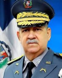 Conozca un poco más sobre el Director Regional La Vega, General Julio César  Betances Hernández PN. El General Betances Hernandez tiene un gran  historial de puestos directivos, y una vasta capacidad para