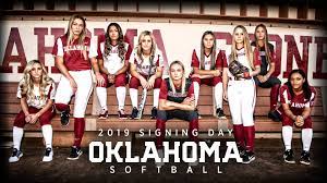 The official 2017 softball roster for the university of oklahoma Softball Inks Eight For 2019 20 University Of Oklahoma