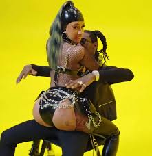 Hip Hop: Cardi B - Turning Offset on in Clout - Porn GIF Video |  nezyda.com