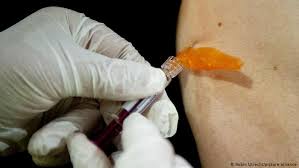 Some people, such as many health care workers, can get vaccinated by. Coronavirus Germany Debates How To Distribute A Vaccine Germany News And In Depth Reporting From Berlin And Beyond Dw 10 11 2020
