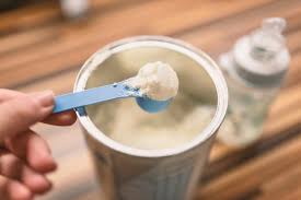 Kandungan dari susu ini diantaranya adalah Ikuti 5 Tips Menyimpan Susu Formula Bayi Ini Agar Lebih Tahan Lama Bukareview