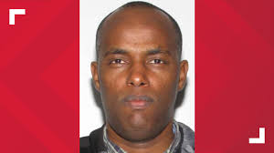 VIDEO: New surveillance video shows sailor hiding after shooting