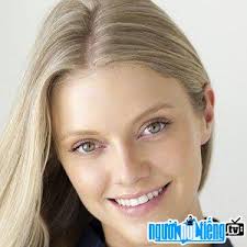 Model Deidre Downs profile: Age/ Email/ Phone and Zodiac sign