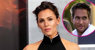 Jen Garner, John Miller's Romance 'Very Different' From Bennifer's