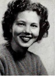 Charlotte Emory's Instagram, Twitter & Facebook