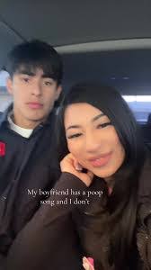 Ariane Swick's Instagram, Twitter & Facebook