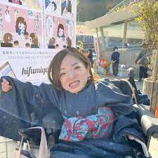 電動車いす3人組作家「トリプル☆リー」の岩崎麻里子さん急死 39歳 4こま漫画を新聞連載、障害者への合理的配慮伝える | 鹿児島のニュース |  南日本新聞 | 373news.com