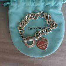 Book an appointment with a diamond expert. Tiffany Co Heart Tag Toggle Bracelet Women S Fashion Jewellery On Carousell