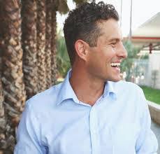 Mike Weeks's Instagram, Twitter & Facebook