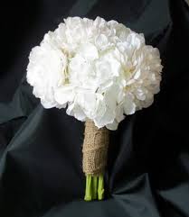 Because of our mild climate on the oregon coast, our hydrangea blooms are bigger in size. White Hydrangea And White Peony Bridal Bouquet By Shannonkristina Wedding Flowers Hydrangea White Hydrangea Bridal Rustic Wedding Flowers