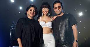 Selena set up a meeting at the days inn motel in corpus christi, texas, to confront yolanda on. Where Are Selena S Siblings Now Details On Suzette And Abraham