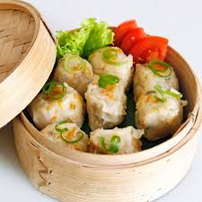 6.327 resep siomay ala rumahan yang mudah dan enak dari komunitas memasak terbesar dunia! Cara Membuat Siomay Ayam Yang Empuk Dan Kenyal Salimah Food