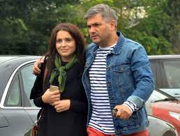 Deși este jurnalist de televiziune de o viață, mircea radu este absolvent al facultății de inginerie a instalațiilor din bucurești. Cine Este Sotia Lui Mircea Radu