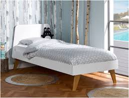 Miliboo lit cabane enfant avec sommier en bois kbane. Pin On Meubel Minimalis