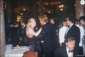 You should meet the same hallyday kid, he has talent and tries to impose rock in france, like elvis presley. Johnny Hallyday Et Catherine Deneuve A Cannes En 1979 Purepeople