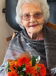 Just went home to be with Jesus. I miss her so much.🙏