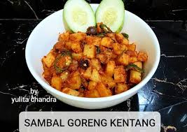 Yup… rasanya yang legit dan manis membuat kentang cocok diolah menjadi beragam menu, baik sebagai appetizer, main course, atau dessert. Resep Sambal Goreng Kentang Tanpa Santan Oleh Yulita Chandra Cookpad