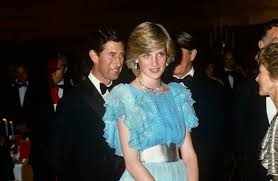 The whirlwind australian tour of prince charles and princess diana captured the world's attention in a way no other royal tour had before. The Crown What Really Happened During Princess Diana And Prince Charles S Fateful Tour Of Australia Vogue
