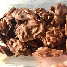 Pastikan badam dibakar atau disangai sehingga rangup dan coklat yang dicairkan disejukkan terlebih dahulu sebelum digaul dengan badam untuk mengelakkan ianya menjadi lemau. Resipi Biskut Badam Coklat Paling Sedap Hanya Guna 2 Bahan Rangup Betul Ilhamresipi