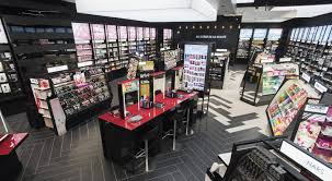 We belong to something beautiful. Sephora Rolls Out New Sephora Experience Connected Store Concept Lvmh