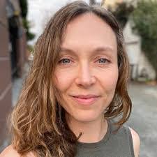 Madeline Keane's Instagram, Twitter & Facebook