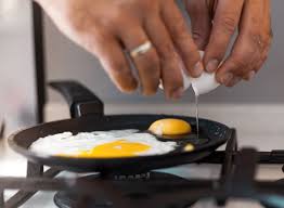 Kalau nak masak macam anies ni lebih kurang 7 minit, keluarkan dan terus basuh dengan air paip supaya cepat sejuk. Ini Berapa Banyak Telur Yang Harus Anda Makan Sehari Streamerium Pemakanan Sihat