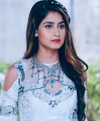 Extraterrestre alla pari è un romanzo per l'infanzia a sfondo fantascientifico scritto da bianca pitzorno. Jamshedpur Girl Wins Hearts As Vaayu Pari In Baalveer Returns The Avenue Mail