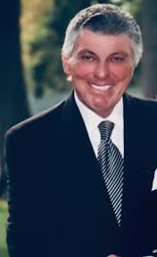 We at FREEDS are saddened to share the passing of Alan Orman late this  afternoon. Alan was a 2nd generation co-owner of FREEDS, married to founder Sam  Freed's daughter, Diana Freed Orman,