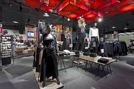 Lindex Store By Dalziel And Pow Oslo Lindex Store By Dalziel And Pow Oslo Retail Design Store Design Retail Design Blog