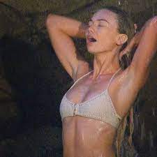 I'm A Celebrity's Georgia Toffolo does her best Bond girl impression in  white bikini to lather up in jungle shower - Mirror Online
