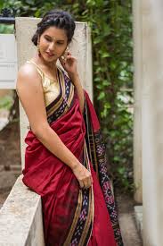 Black And Red Combination Designer Saree Maroon Sambalpuri Cotton Saree With Black Border And Gold Bead Edging Saree Blouse Houseofblouse Indian Pink Blouse Design House Of Blouse Saree Designs