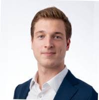 Daniel Madura's Instagram, Twitter & Facebook