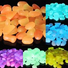 500 Stucke Glow In The Dark Garten Kiesel Glow Steine Felsen Fur Gehwege Garten Pfad Terrasse In 2020 Gehwege Steine Topfpflanzen