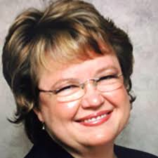 Dr. Susan M Plourde DMD FAGD