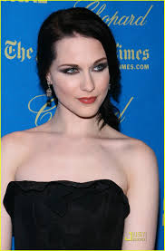 Evan rachel wood, marisa tomei, mark margolis, mickey rourke. Evan Rachel Wood Is Wrestler Ready Photo 1476041 Evan Rachel Wood Pictures Just Jared