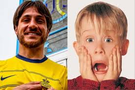 La insólita presentación de Kevin Mac Allister al estilo “Mi pobre  angelito” en su nuevo club