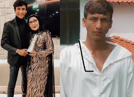 Siapa yang tidak kenal dengan kak km atau liana rosli, anak kepada pelakon veteran, normah damanhuri. Takde Mak Lain Yang Boleh Challenge Normah Damanhuri Kata Ahya Rosli Ini Reaksi Si Ibu Serta Kak Km Media Hiburan