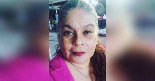 Jenny Campos's Instagram, Twitter & Facebook