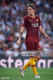 Pack tattoo pes 2020 by sultan_zeyn. Nicolo Zaniolo Of As Roma Looks On During The Group G Match Of The As Roma Nicolo Zaniolo Sports Images