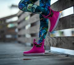 Women's 6 in ankle deck boot. Fishe Wear Women S Pink Troutrageous Xwab 4tr Xtratuf 6 Ankle Deck Boot Clothing Shoes Jewelry Shoes Fcteutonia05 De