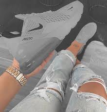 Air Max 270 Black And White Outfit Nike Airmax270 Airmax270 Nike Schuhe Airmax270 Nike Schuhe Cute Nike Shoes Fresh Shoes Sneakers Outfit Casual