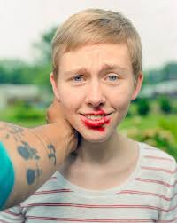 The Makeout Project: Photographer Kisses People Right Before Snapping Their  Portrait