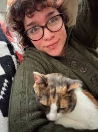 Hello! I am Matthew Woo! I am currently looking for a roommate for the  2025-2026 leasing period. You would be taking over a lease at the Glacier  Point apartments, which is about