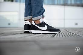 Fast shipping on all latest nike products. Nike Air Tailwind 79 Black White Team Orange 487754 009