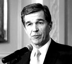 U.S. senators take aim at JLF