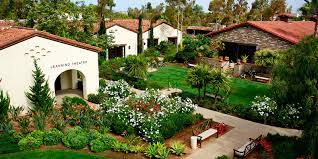 Estancia La Jolla Hacienda Style Luxury Resort And Conference Center In San Diego Estancia La Jolla Hotels La Jolla San Diego